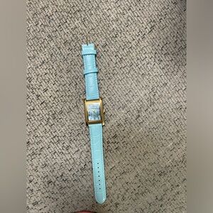 Blue gossip watch